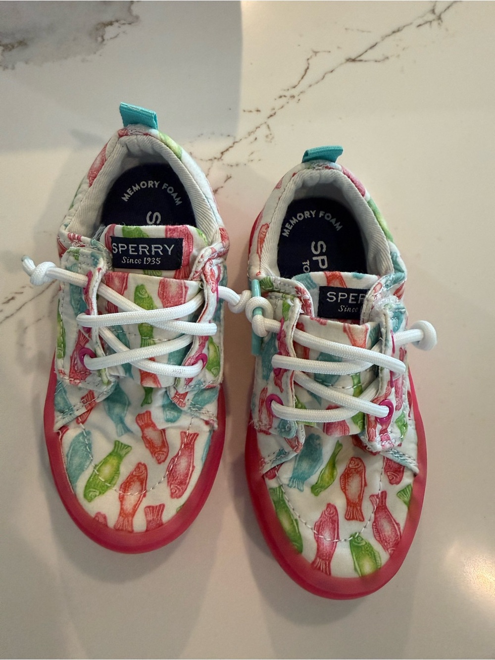 Sperry Kids Colorful Fish Print Sneakers with Pink Trim